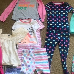 Toddler girls pajamas & clothes